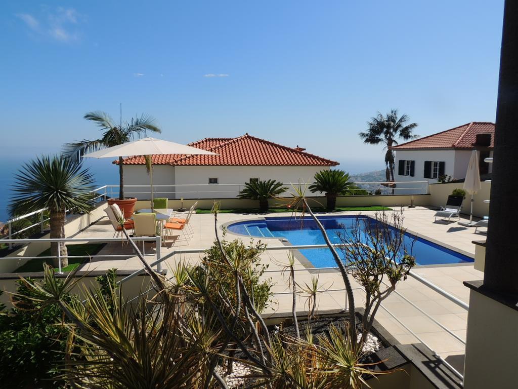 Studio Flat With Pool فونشال الغرفة الصورة